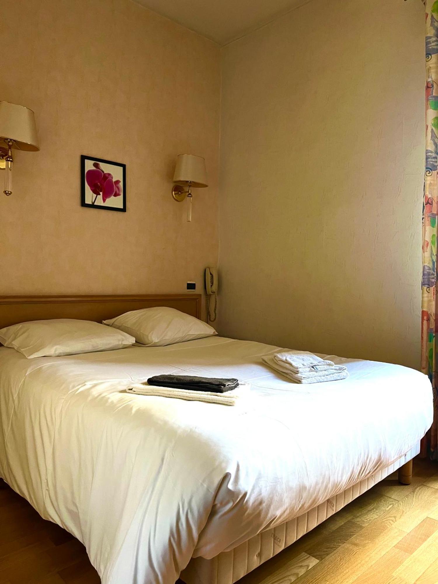 Hotel Restaurant Le Saint Nazaire Zewnętrze zdjęcie
